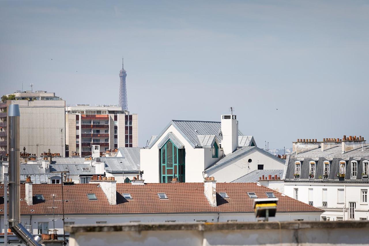 Avec Vue Panoramique * Paris